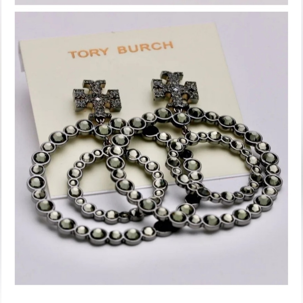 Stunning door knocker earrings by Tory Burch